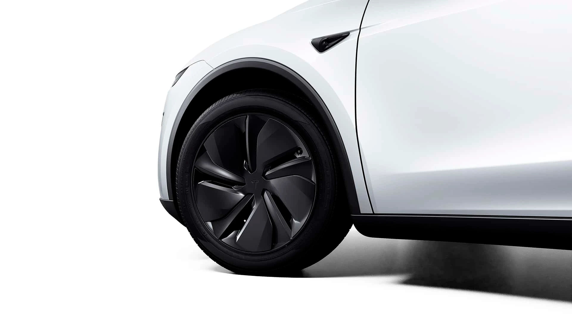 Tesla Model Y 2025_23