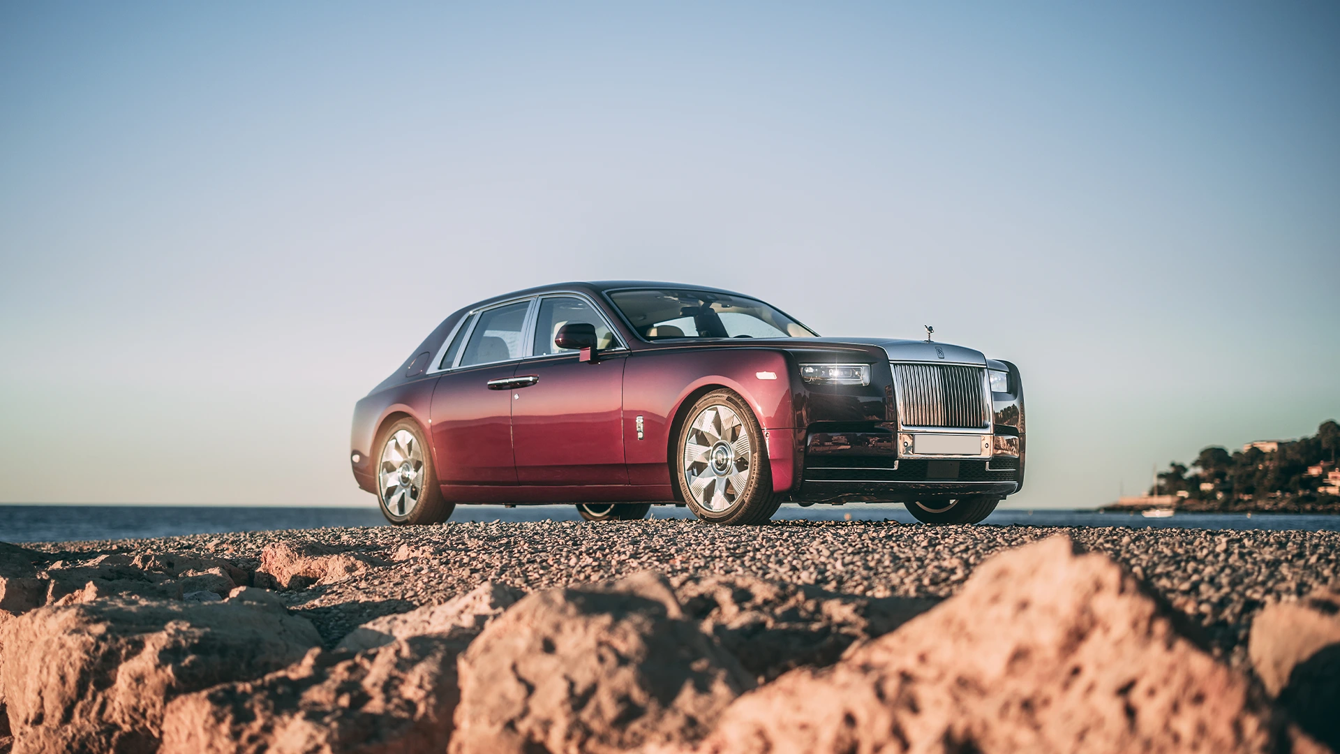 Rolls-Royce Phantom 2025_10