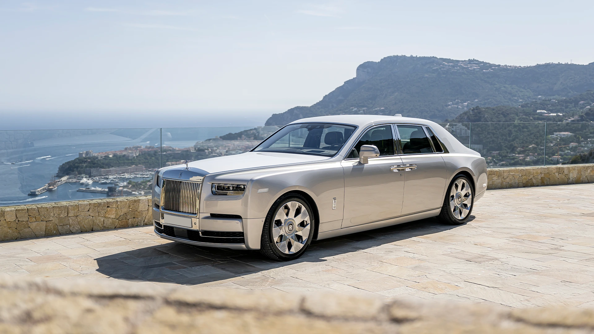 Rolls-Royce Phantom 2025_17png