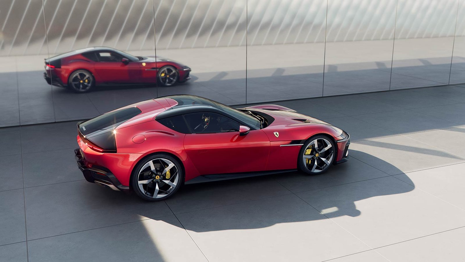 Ferrari-12Cilindri-V12 (15)
